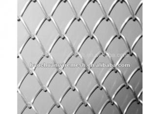 4mW of baochuan galvanized powder coated chain link dog cage