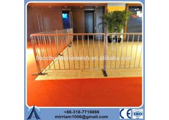 durable and anti-rust long term life hot dipped galvanized steel powder coated Crowed Control Barrier