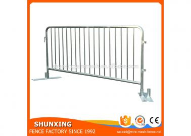 Hot Dipped Galvanized Silver Painting Crowd Control Barrier #5 image