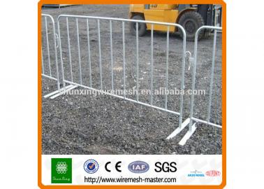 sport filed welded crowd control barriers for sale #5 image