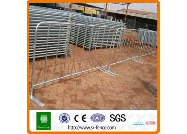 Used metal beam crash crowd control barriers #2 image